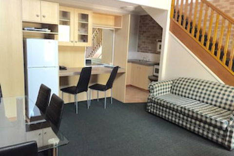 Country Gardens Motor Inn Toowoomba - Tourism Townsville 0