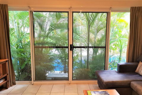 Coral Sea Villas - Accommodation Newcastle 7