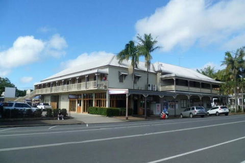The Middle Pub - Northern Rivers Accommodation 6