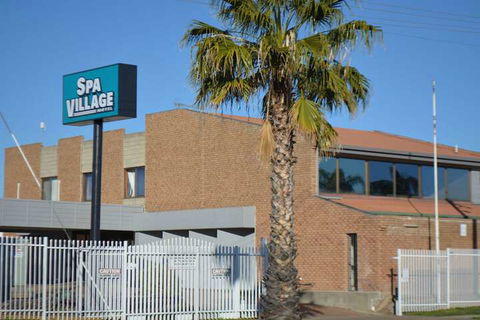 Spa Village Travel Inn - WA Accommodation 1