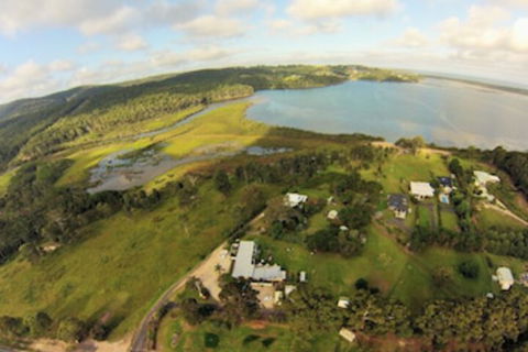 Top Of The Lake Units - NT Tourism 0