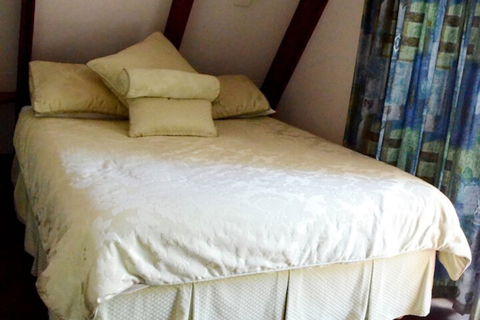 Caves Road Chalets - Brisbane Tourism 4