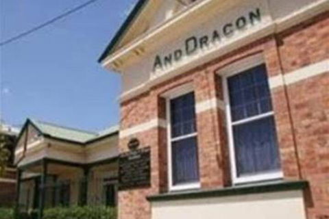 The Old George & Dragon Guesthouse - Accommodation Fremantle 6
