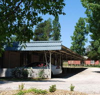 Holbrook Settlers Motel - Lightning Ridge Tourism