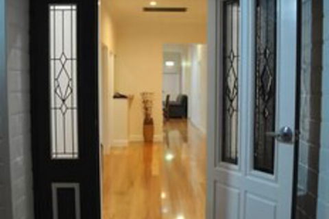 King Street Boutique Motel - Accommodation Find 1