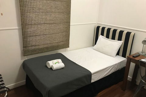 The Irish Village - Accommodation Australia 4