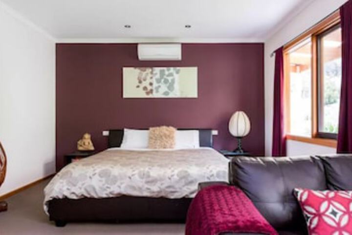 Mount Macedon VIC WA Accommodation
