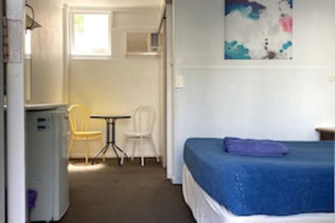 Cairns City Motel - Yamba Accommodation 0