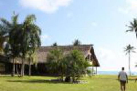 Paradise Cove Whitsundays - Lightning Ridge Tourism 0