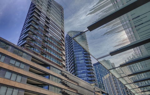 Orange Stay Premier - WA Accommodation 2