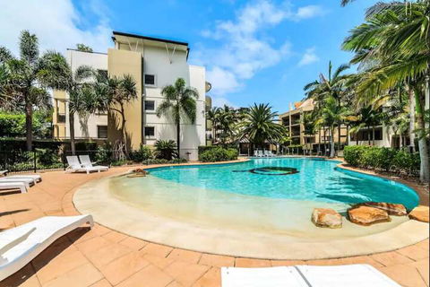 Gold Coast Apartment At Sandcastles On Broadwater - Hervey Bay Accommodation 2