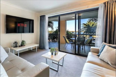 Gold Coast Apartment At Sandcastles On Broadwater - Hervey Bay Accommodation 0