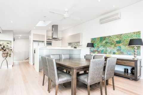 Your Luxury Escape - Vue From Here - Holiday Sydney 2