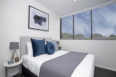 CANBERRA CHIC-Hosted By L'Abode - Hervey Bay Accommodation 5
