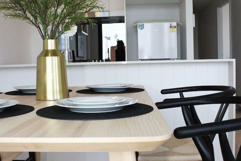 Modern Apartment In Brisbane - Tweed Heads Accommodation 7