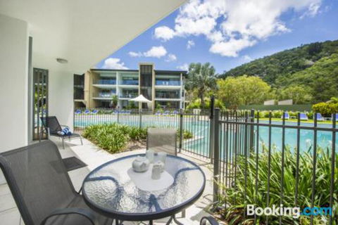 Blue On Blue Apartment 1011 - Cruises Travel 5