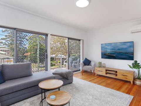 The Norburn 3 Norburn Avenue Aircon Boat Parking Close To Water & Clubs - Holiday Melbourne 0