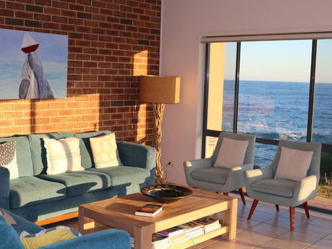 Ocean Views 4 Ocean Street Air Conditioned Luxury With Beautiful Ocean Views - Victoria Tourism 3