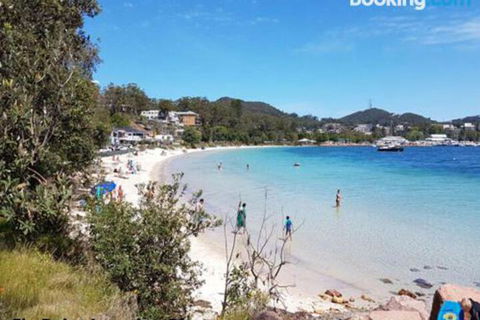 12 Thurlow Lodge 6 Thurlow Avenue Water Views Pool & Central Location - Accommodation Ballina 3