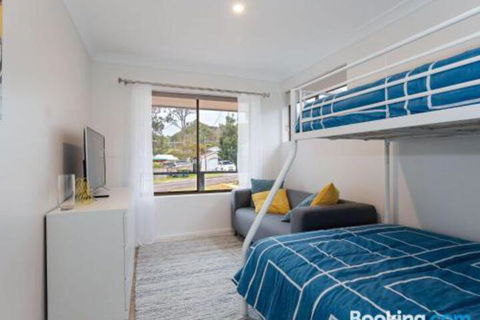 Bay Dream Believer 16 Verona Road Pet Friendly Boat Parking & WIFI - Broome Tourism 2