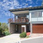 Beach View At One Mile 8 / 26 One Mile Close Infinity Complex Pool & WIFI - Victoria Tourism 0