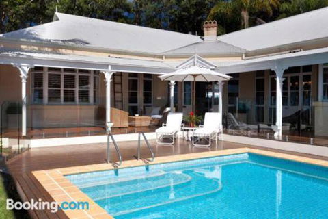 Sunrise At Sanquar Noosa Hinterland - WA Accommodation 5