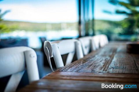 Beauty On Booker Bay - Yamba Accommodation 3