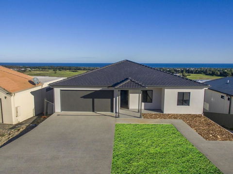 Sunset Horizon At Lady Bay 8 Huntingdale Drive - Holiday Melbourne 5