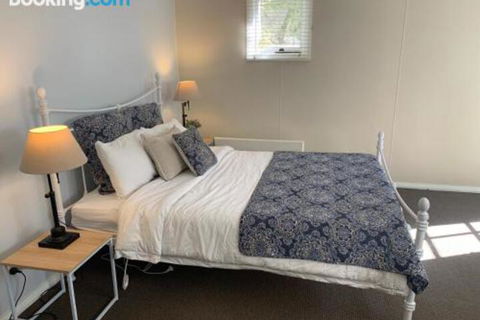 Aroha Studio - Wagga Wagga Accommodation 2