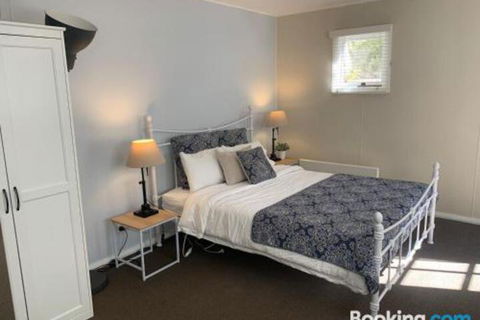 Aroha Studio - Wagga Wagga Accommodation 6