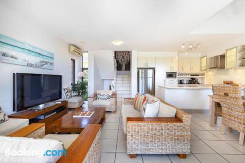Split Living With Ocean Views Noosa Heads - Accommodation in Bendigo 1