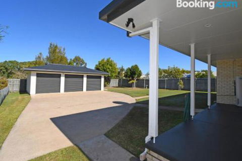 Urangan Harbour Bungalow - Holiday Jervis Bay 4