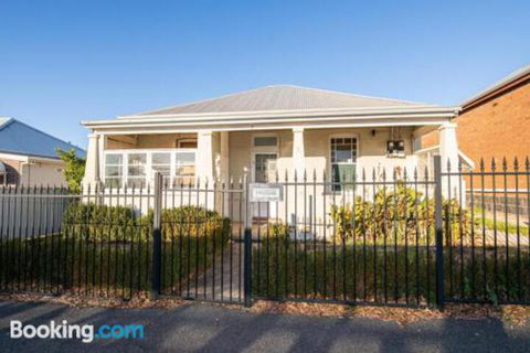 William Cottage Central Heritage Home - Northern Rivers Accommodation 0
