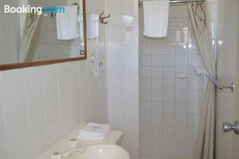 2 Lakeview Plaza - Accommodation Ballina 0
