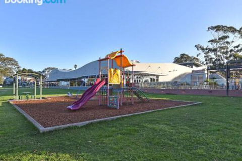 Wangi Waterfront Delight 1bdr Studio - Wagga Wagga Accommodation 4