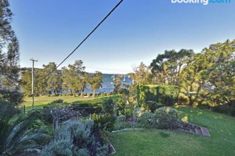 Wangi Waterfront Delight 1bdr Studio - Wagga Wagga Accommodation 0