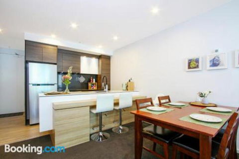 Cozy Homely Apartment CBR Central - Northern Rivers Accommodation 5