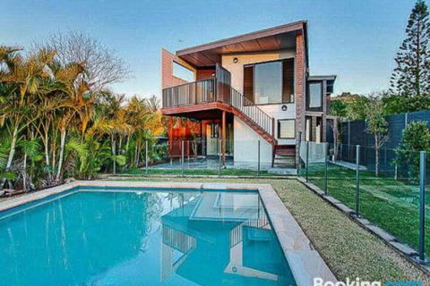 Fingal River View House - Hobart Tourism 1