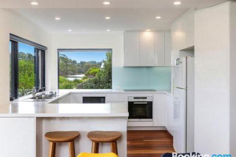 Beachfront Delight 14b Bareena Avenue - Accommodation Mount Tamborine 4