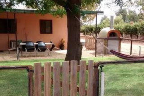 The Pickers Hut - Yamba Accommodation 5