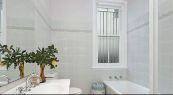 Bondi Beach Family Home - Holiday Melbourne 6