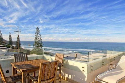 R & W Noosa Holidays 19 The Esplanade - Accommodation Perth 6