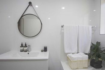 Bondi Hideaway - Holiday Melbourne 5
