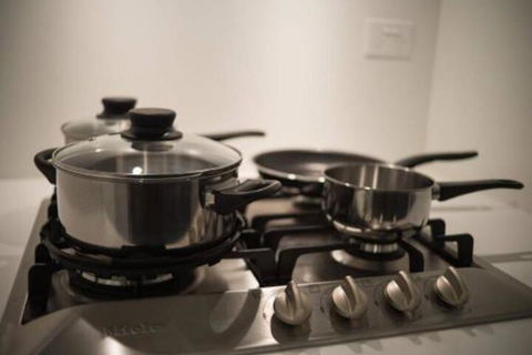 SoHome EQ Tower Service Apartments - Hervey Bay Accommodation 4