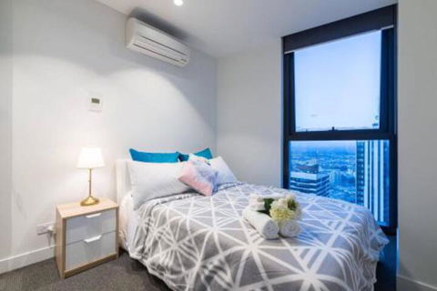 SoHome EQ Tower Service Apartments - Hervey Bay Accommodation 6