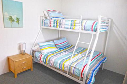 The Relax Shack At Culburra Beach Sleeps 7 - Hotel VIC 4