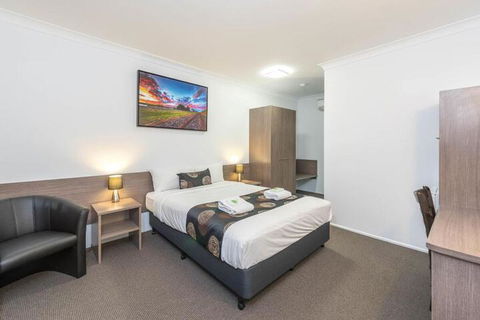 Alexandra Inn - Yamba Accommodation 2