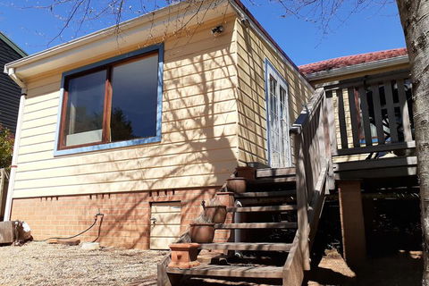 Arcadia Cottage - Hobart Tourism 3