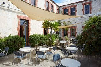 Whitehall Guesthouse Sorrento - Accommodation NT 1