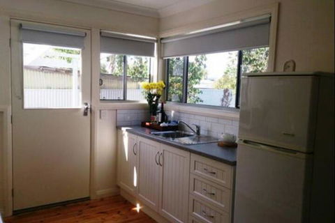 Annabelles Cottage - Victoria Tourism 2